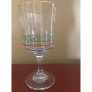 Arby's 1985 Christmas Glass Set Holly Berry Stemmed Goblets Drinking Glasses